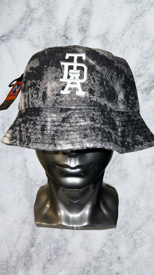 LOGO Bucket Hat